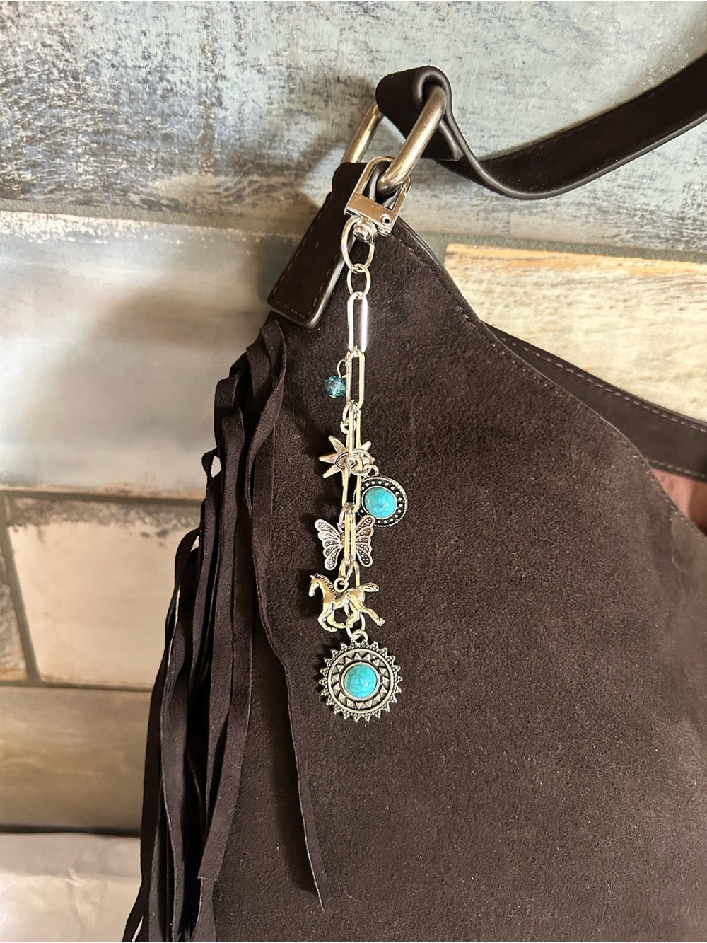 NWT Free People Finn Suede Fringe Shoulder Bag w/ Included Bag Charm - Picture 13 of 16